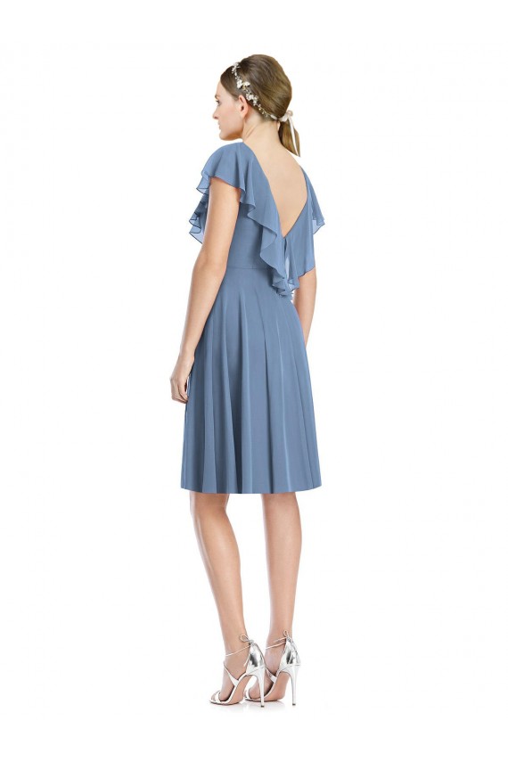 Blu polveroso Linea A Scollatura a V Al ginocchio cocktail Chiffona Corto Abiti da damigella donore Online